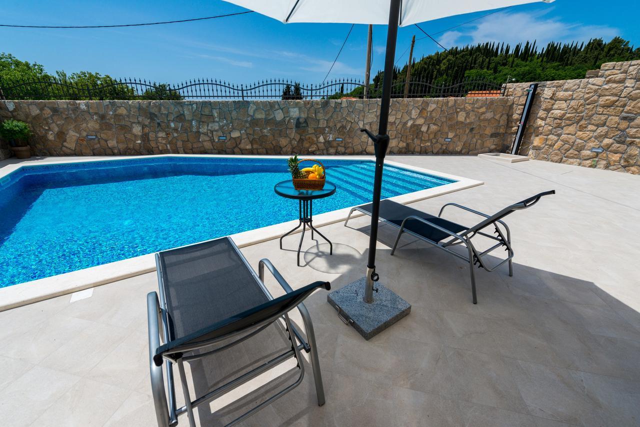 Apartments Villa Kabalero Gruda Exterior photo