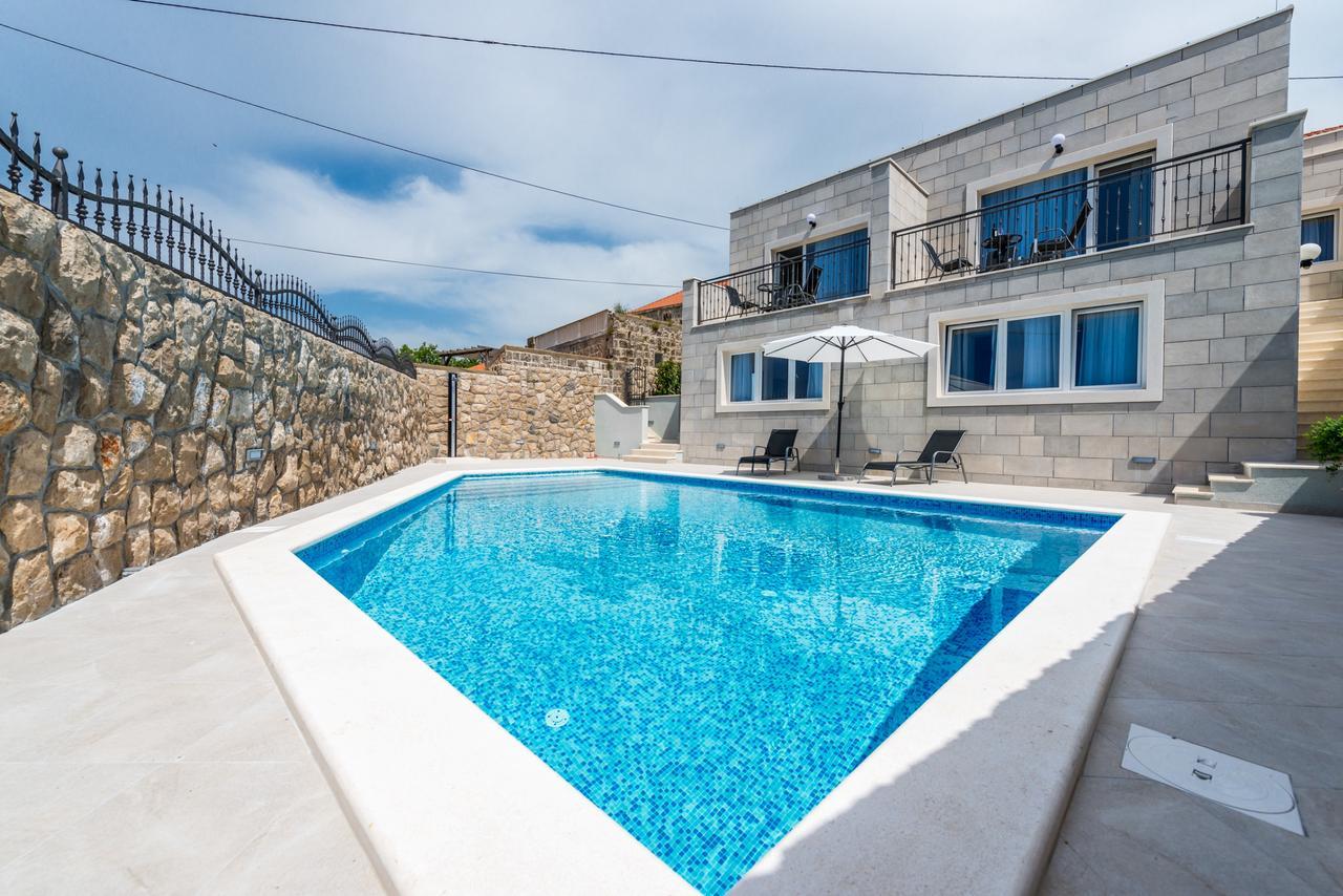 Apartments Villa Kabalero Gruda Exterior photo